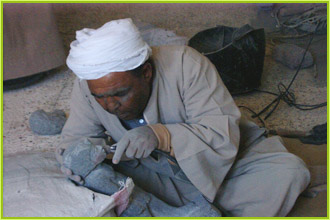 Sculptor Abdel Hareth